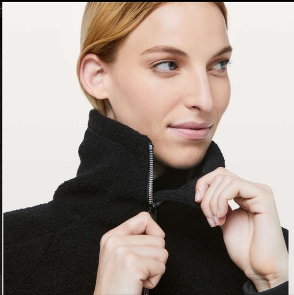 LuluLemon So Sherpa Fleece Bomber Jacket Size 2 - Picture 2 of 8